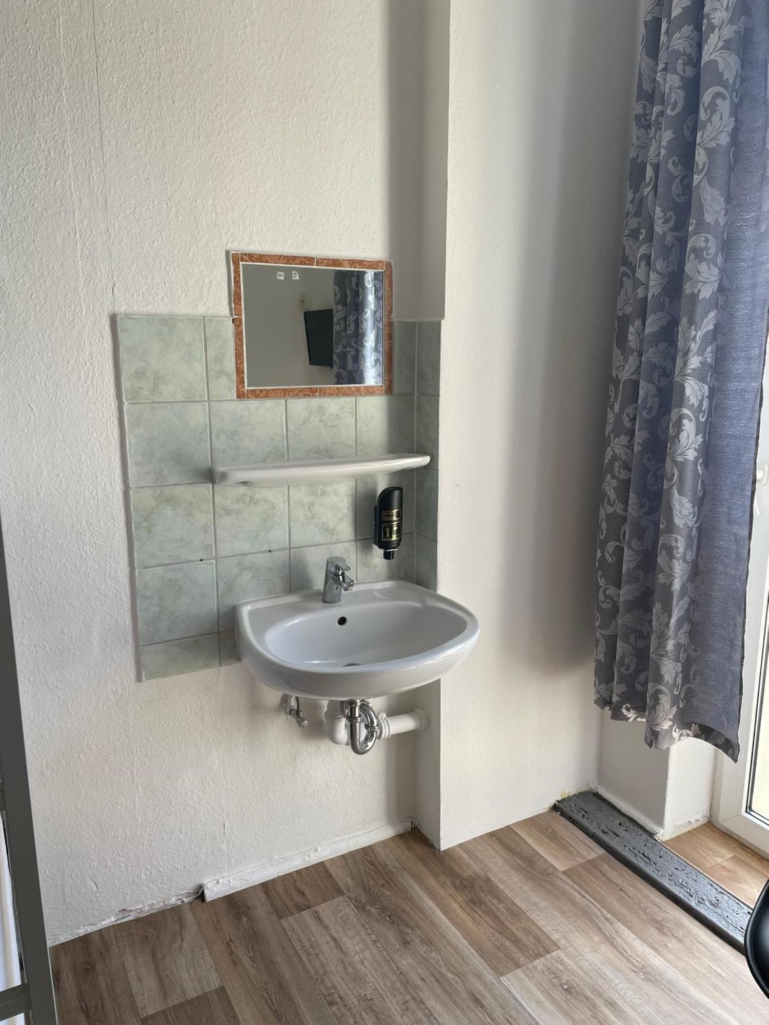 Small Twin Room
